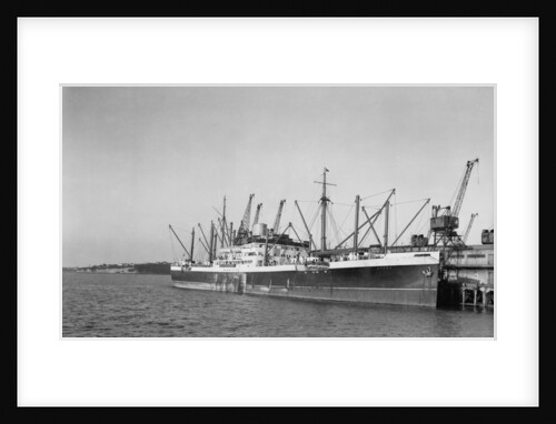 The 'Opawa' (Br, 1931) at quayside by unknown