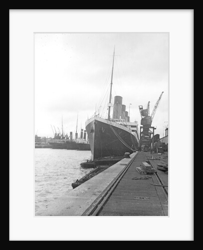 Passenger liner 'Titanic' (Br, 1912) Oceanic Steam Nav Co Ltd, (Ismay Imrie & Co Ltd, managers) (White Star Line): at quayside, Southampton by unknown