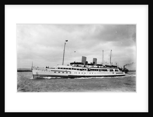 'Royal Daffodil' (Br, 1939) under way in the Thames by unknown