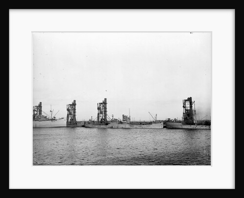 'Empire Dunstan' (1942) lying at quayside by unknown