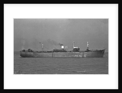 'Kronprinsen' (No, 1942) at anchor by Unknown