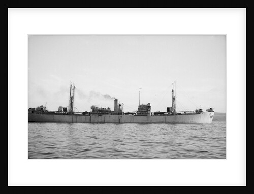 'Ocean Glory' (Br, 1942), at anchor by Unknown