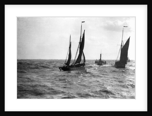 The dandy-rigged trawler 'Speranza' (1891) [LT431] under sail, with an unidentified trawler being towed by the paddle tug 'Imperial' (1879) at Lowestoft, Suffolk by Smiths Suitall Ltd.