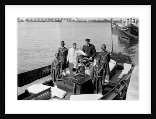 Crew of 'Stella Polaris' (1927) by unknown