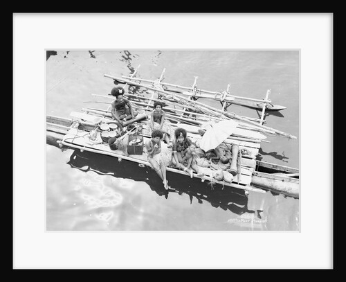 A family from Port Moresby, Papua New Guinea by Marine Photo Service