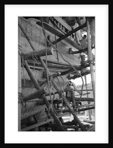 The simple but effective scaffolding of a boom under construction by Alan Villiers