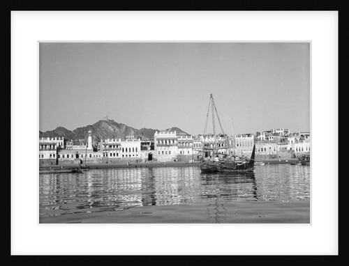 Mutrah waterfront by Alan Villiers