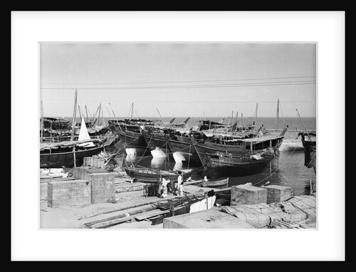 A line of booms, viewed stern-on by Alan Villiers