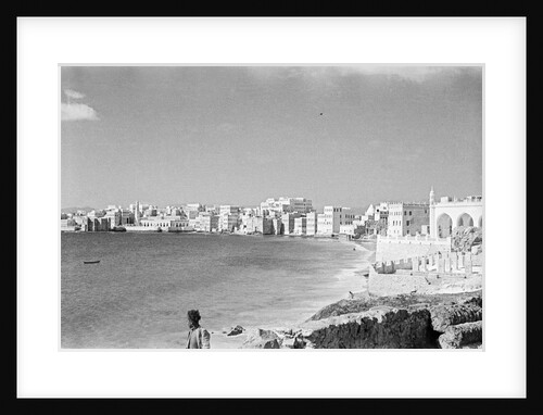 Mukalla shoreline by Alan Villiers
