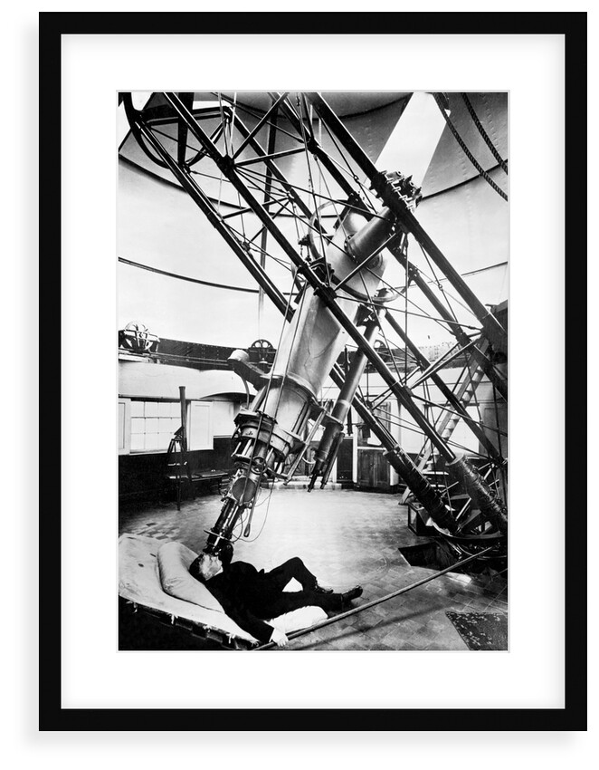 Using the 28-inch refracting telescope at Royal Observatory, Greenwich by unknown