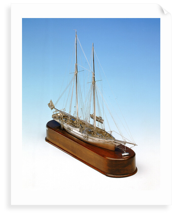 'Mavourneen', starboard by Francis Meli