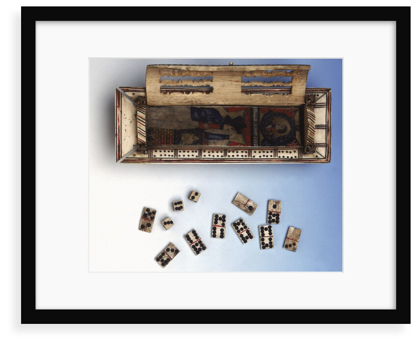 Commemorative Nelson domino box by French Armed Forces