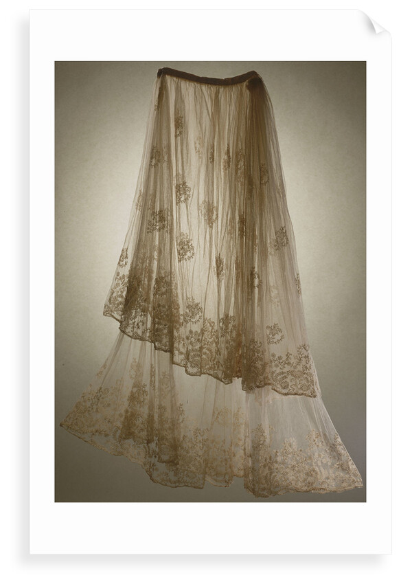 Overskirt by unknown