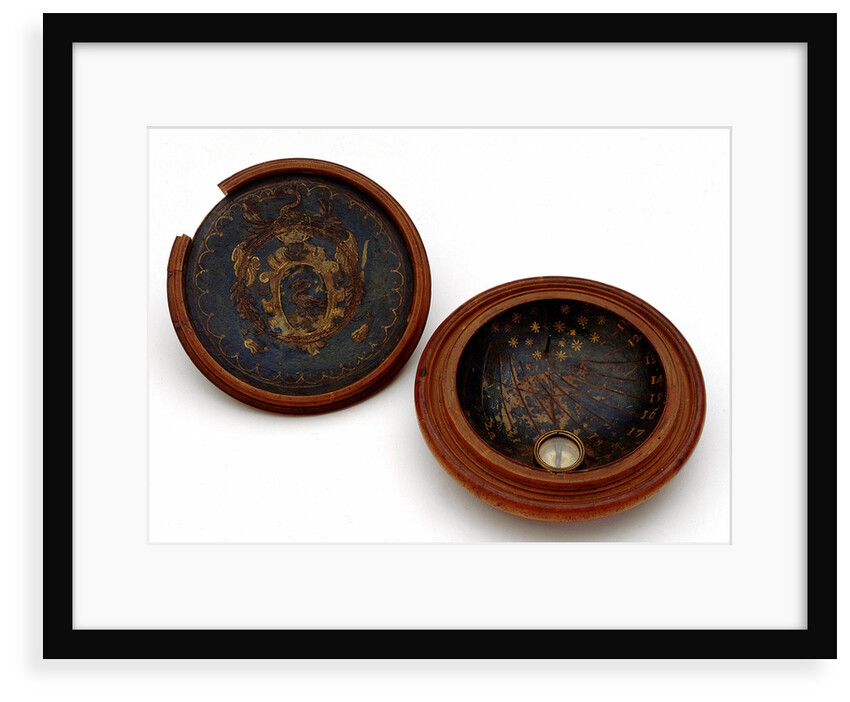 Scaphe dial, with lid by unknown