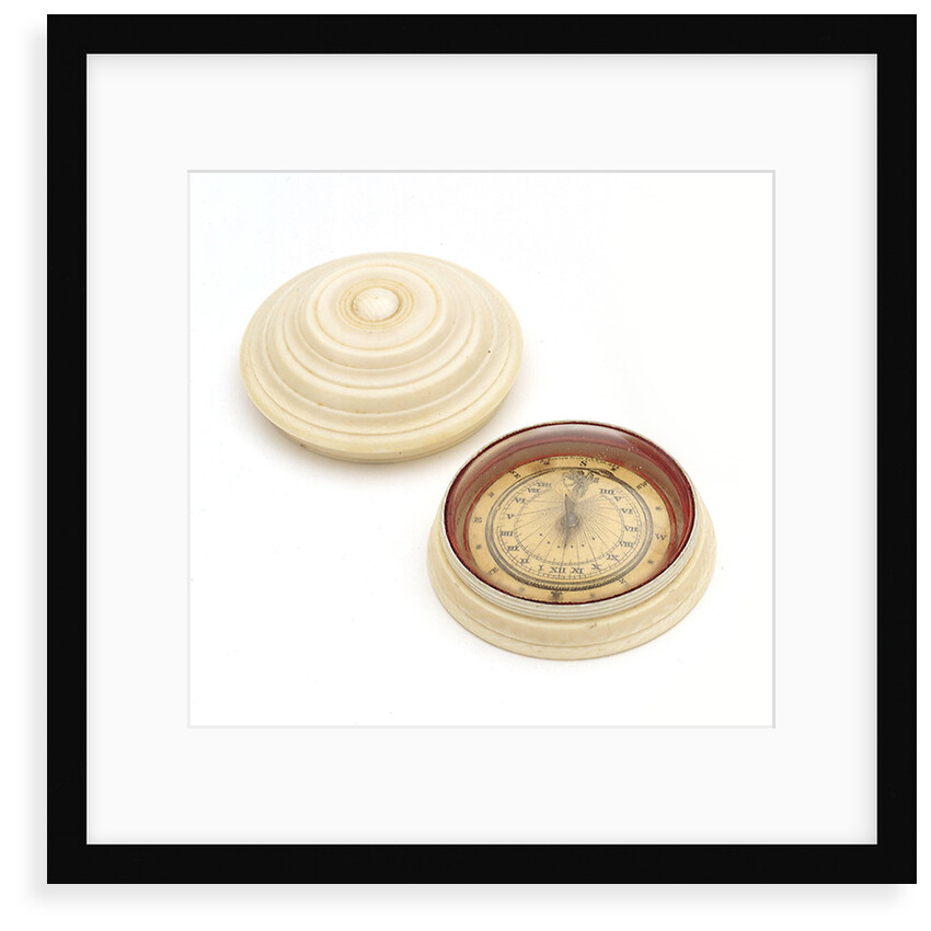 Magnetic dial, with lid by Samuel Porter