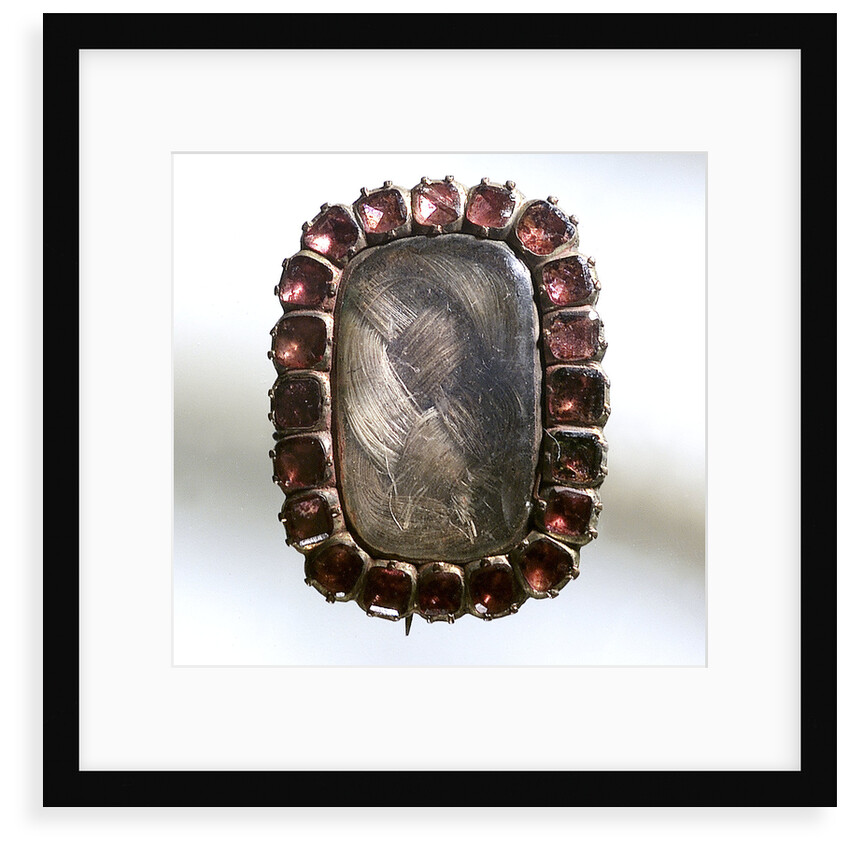 Brooch by unknown