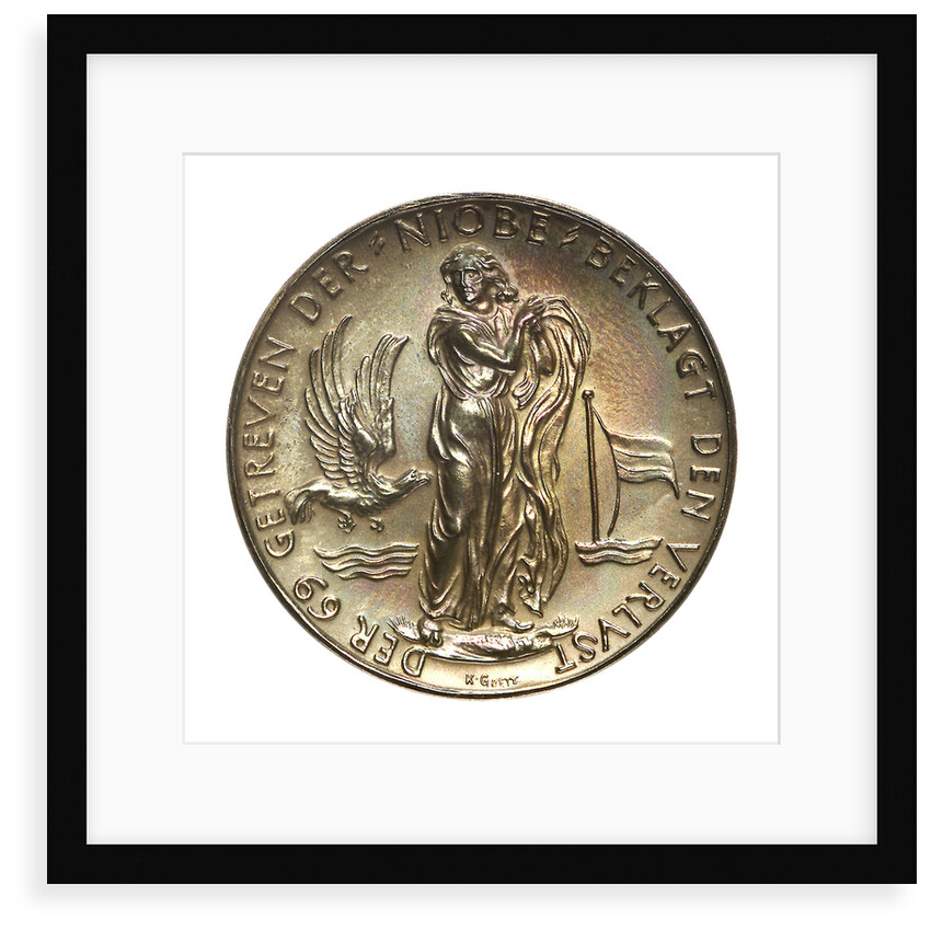 Medal commemorating the loss of the training ship SS 'Niobe', 1932; reverse by Karl Goetz