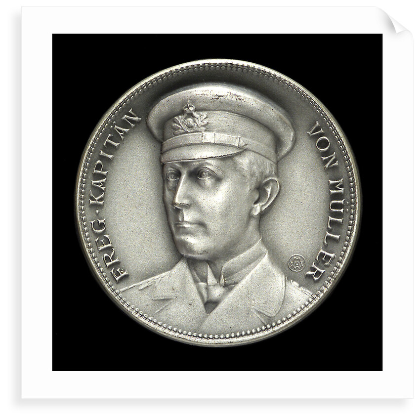Medal commemorating Captain Karl von Müller (1873-1923) and the cruiser 'Emden' by Unknown