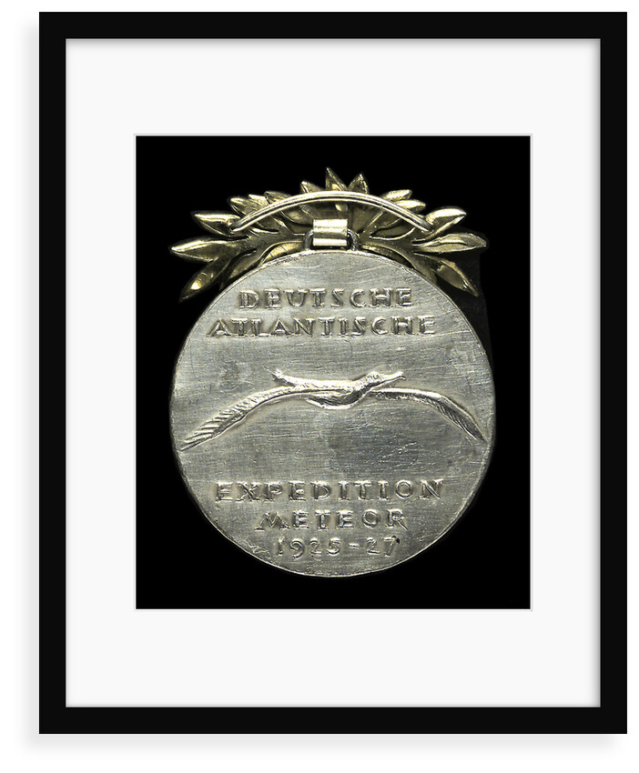 Medal commemorating the voyage of the 'Meteor', survey ship, 1925-1927; reverse by Bavarian Mint