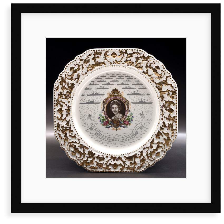 Earthernware plate by Elijah Cotton Ltd.