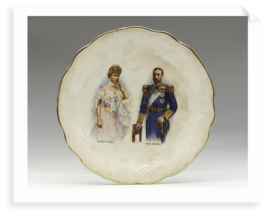 Earthernware plate by Unknown