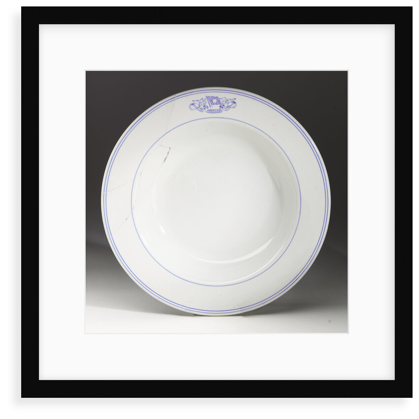 Earthernware plate by Dunn Bennett & Co. Ltd.