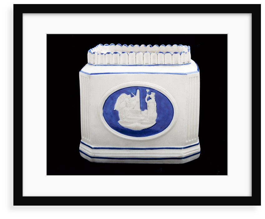 Tea caddy by unknown