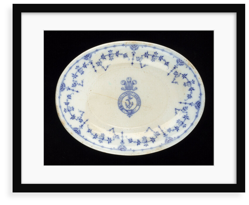 Stand used on RY 'Osborne' (1870) by Minton