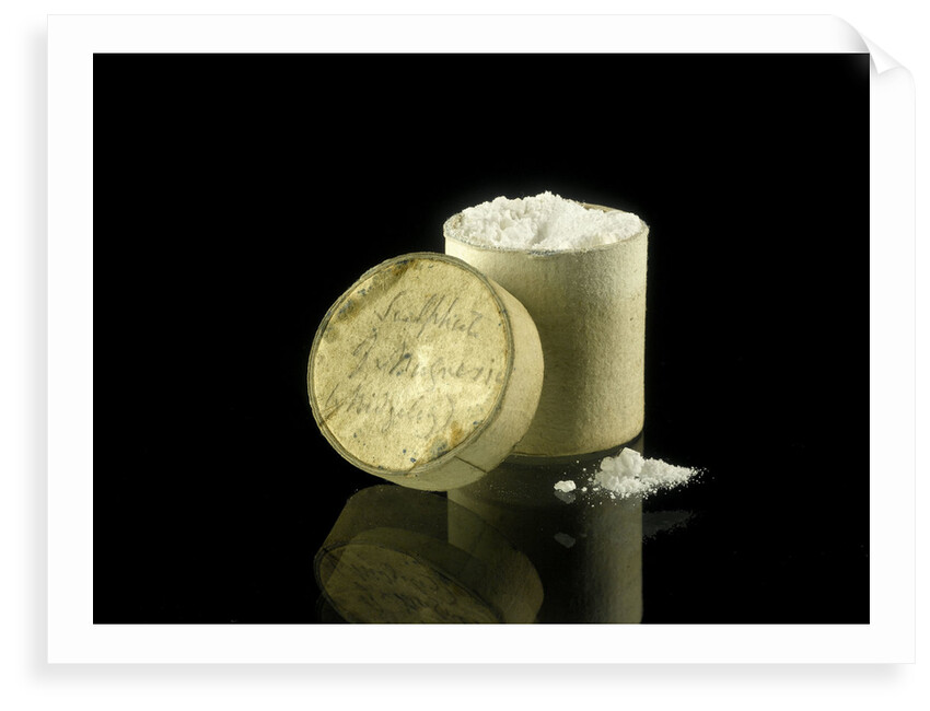Pill box containing sulphate of magnesia by unknown