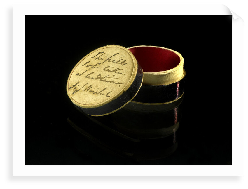 Pill box containing 'Apophyllite' by Unknown