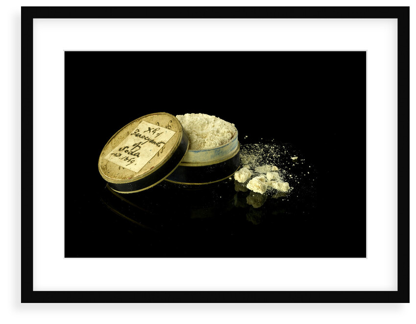 Pill box containing 'X G of  Fenocynate of soda' by unknown