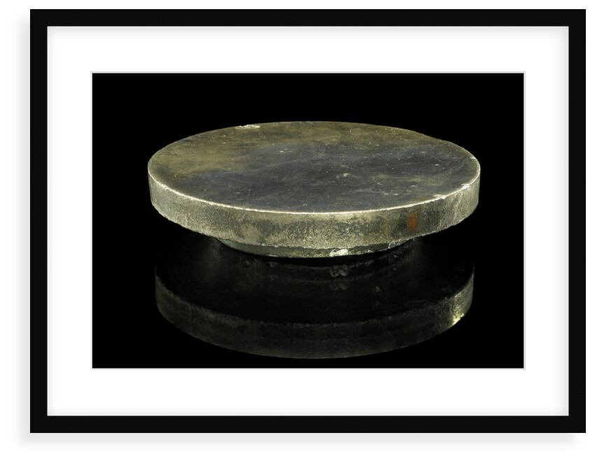 A Newtonian primary mirror of speculum metal with a focal length of 1ft 6ins by William Herschel