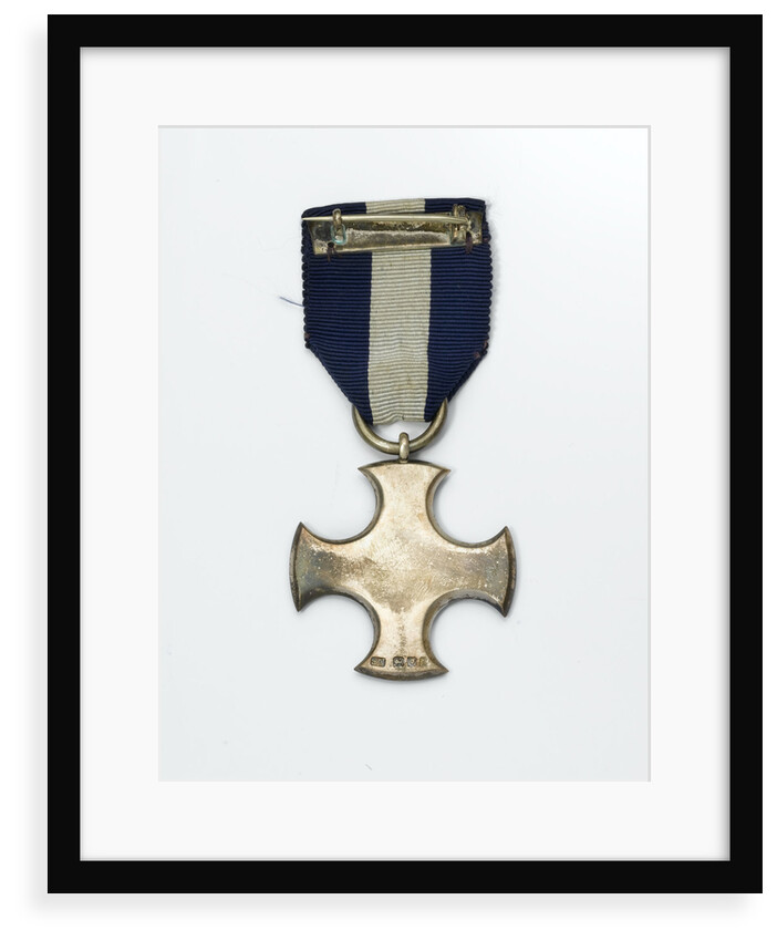 Distinguished Service Cross, reverse by Garrard & Co.