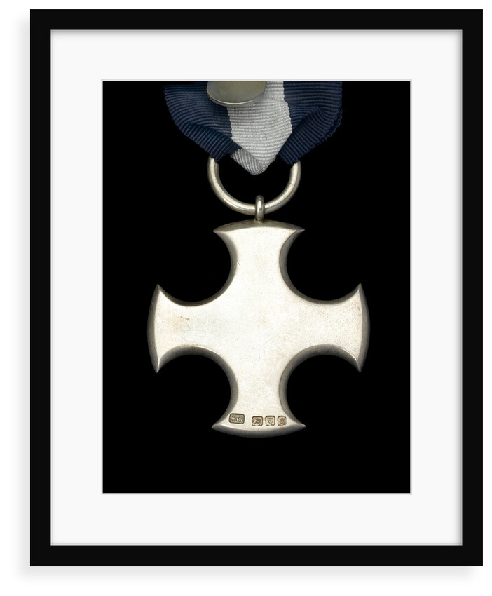Distinguished Service Cross, reverse by Garrard & Co.