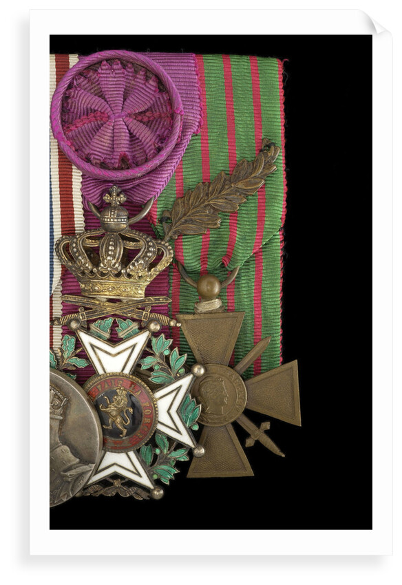 Croix de Guerre 1914-1918 (right) by unknown