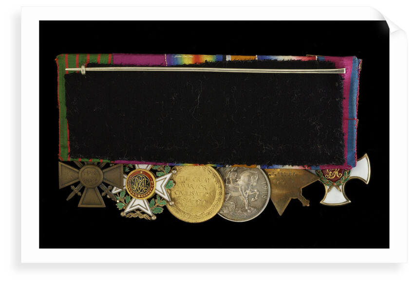 Medals on bar (reverse, right to left): Distinguished Service Order, 1914-15 Star; British War Medal 1914-1918; Victory Medal 1914-1918; Order of Leopold, 4th class (military); Croix de Guerre 1914-1918 by W. Wyon