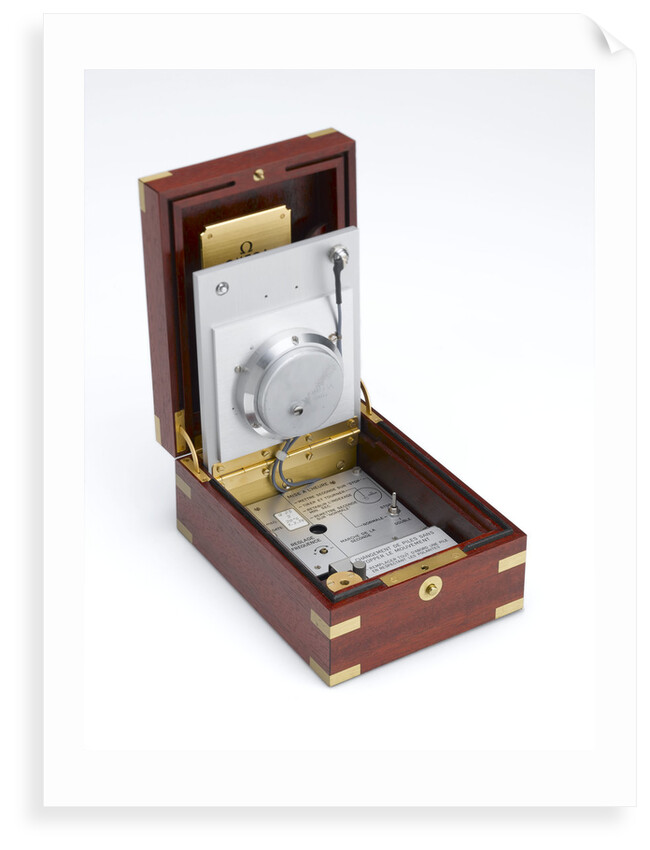 Quartz marine chronometer, movement by Omega