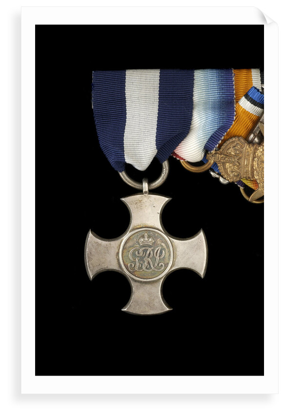 Distinguished Service Cross, obverse by Garrard & Co.
