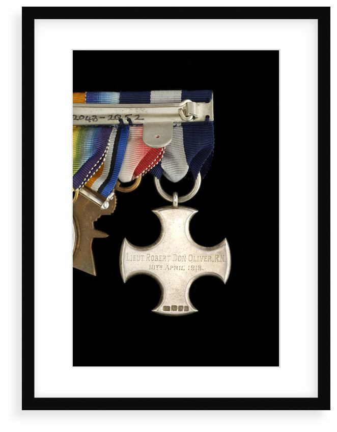 Distinguished Service Cross, reverse by Garrard & Co.