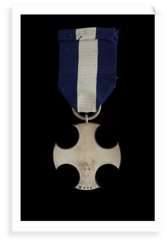 Distinguished Service Cross 1936-1947, reverse by Garrard & Co.