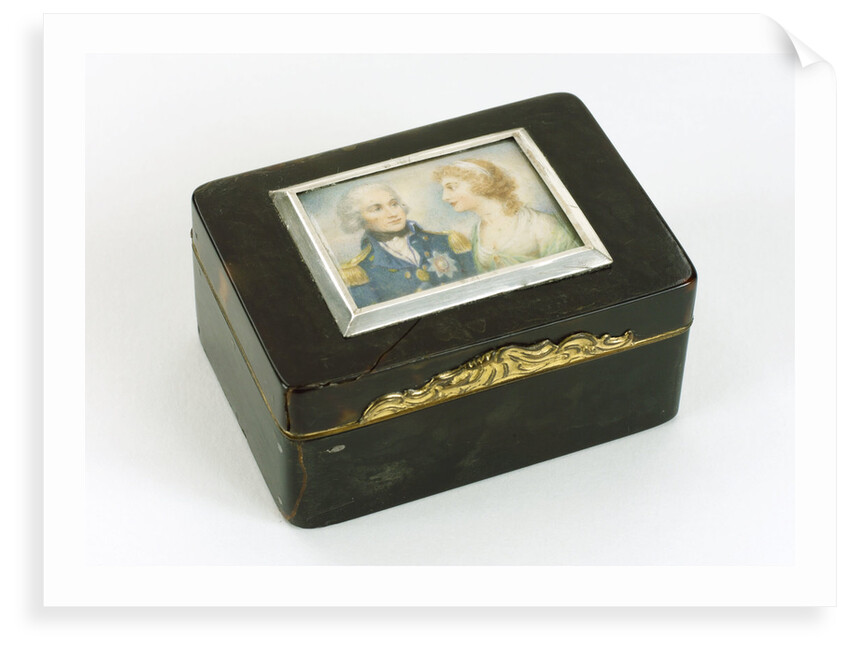 A tortoiseshell box with gilt mounts and a hinged lid by Unknown