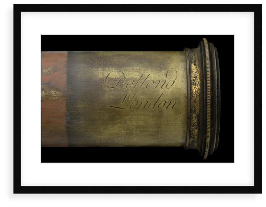 Portable telescope - inscription by Dollond