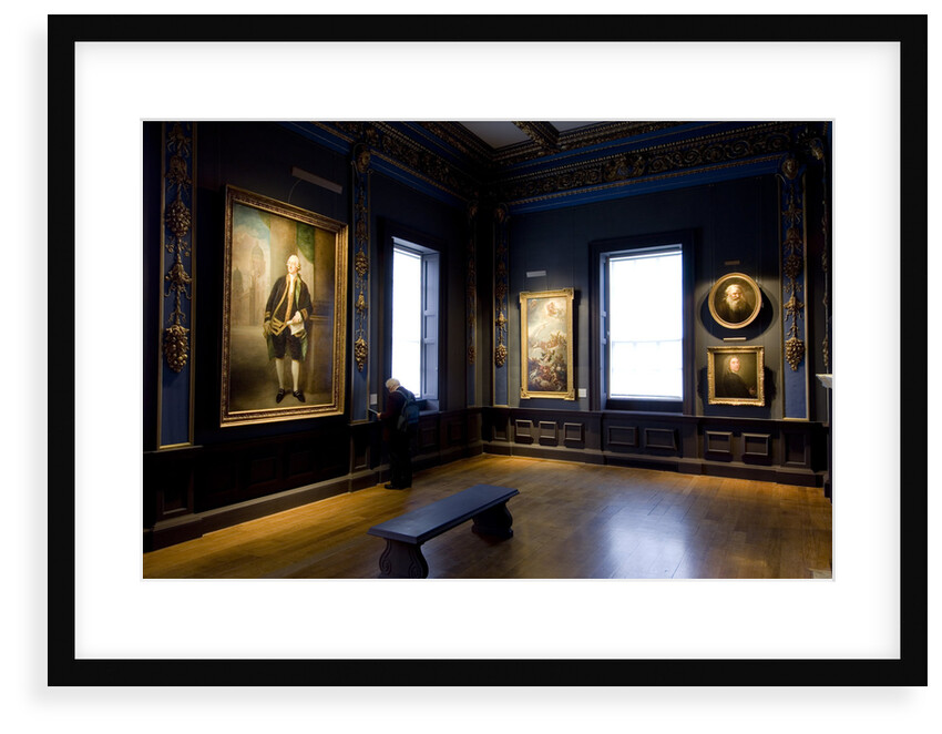 Queen's Cabinet by unknown