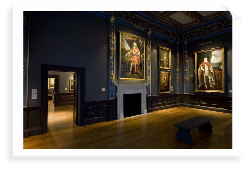 Queen's Cabinet by unknown
