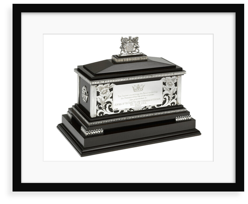 Freedom casket presented to Admiral of the Fleet Lord Cunningham (1882-1963) by Walker & Hall