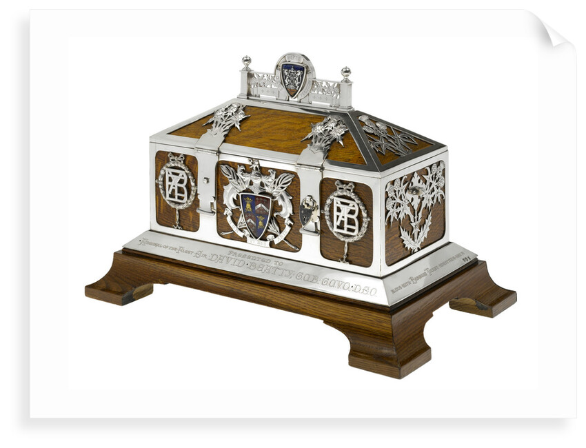Freedom casket presented to Admiral of the Fleet Sir David Beatty, 1st Earl Beatty (1871-1936) by the City of Dunfermline, 13 September 1919 by unknown