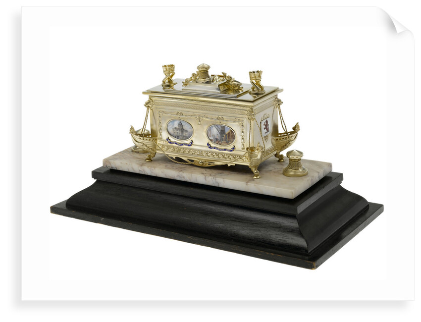Freedom casket presented to Admiral of the Fleet Sir David Beatty, 1st Earl Beatty (1871-1936) by the City of Hull, 22 October 1920 by S Blanckensee & Son Ltd.