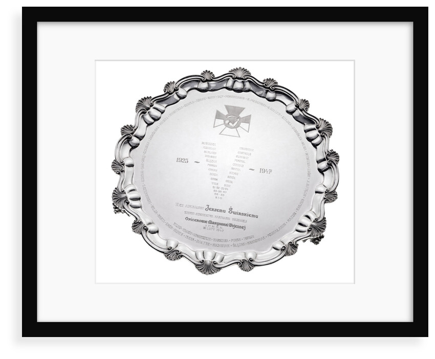 Silver salver presented to Vice-Admiral Jerzy Swirski by unknown