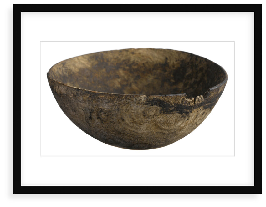 Bowl by Inuit