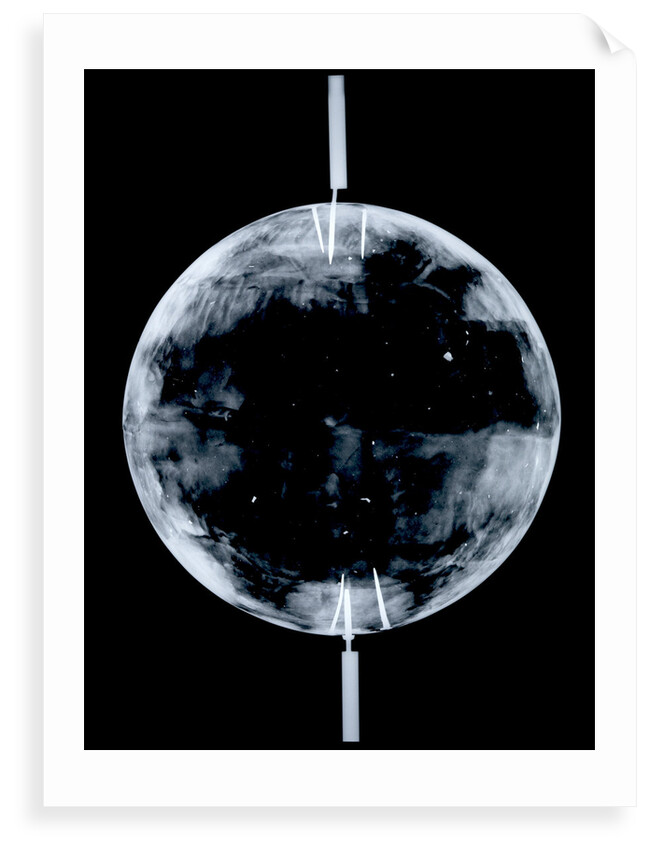 Globe x-ray by Johann Gabriel Doppelmayr